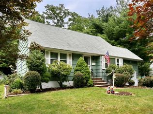 3 Mallory Rd, Spring Valley, NY 10977