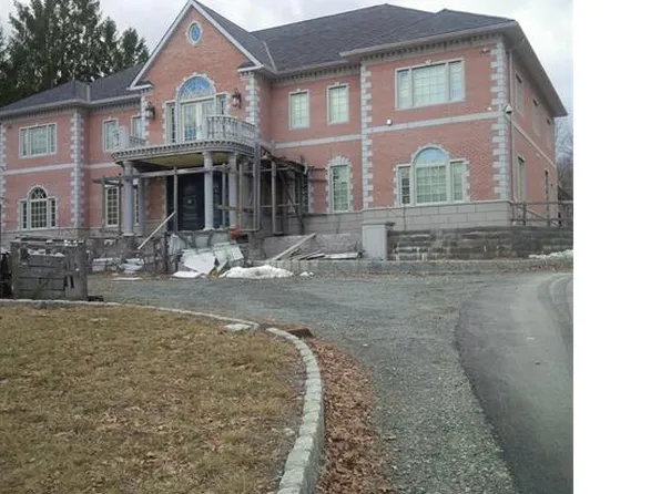 161 Remsen Ave, Monsey, NY 10952