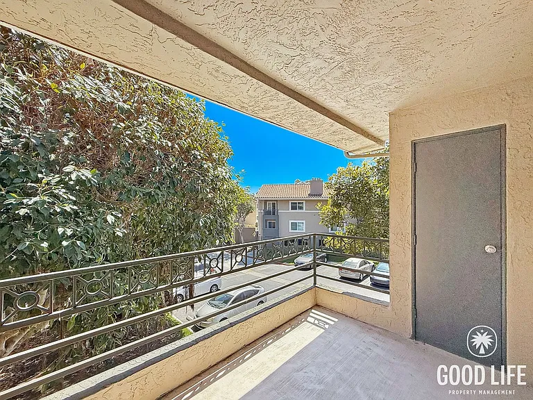 7565 Charmant Dr #302 — Photo 14