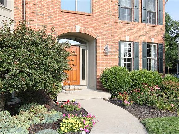 5th image of 6961 Larkspur Ln