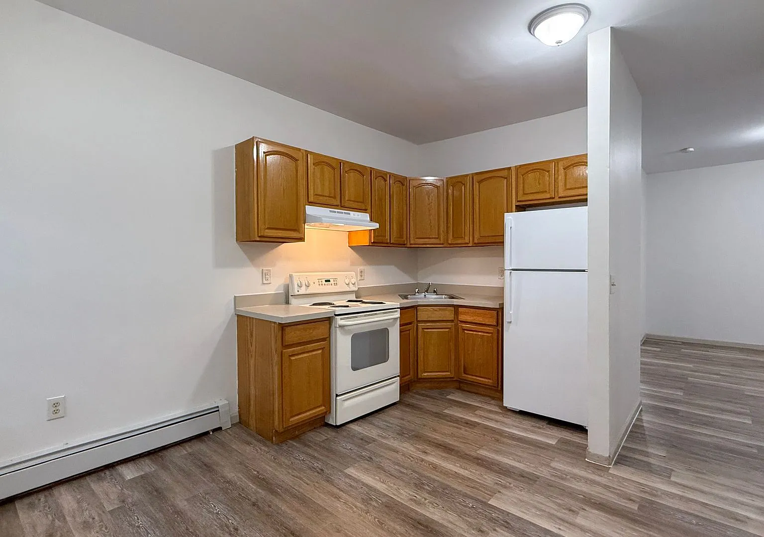 698-700 Broad St / Jess Properties, LLC — Photo 1