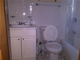 Rented by Lucien Perry