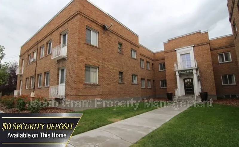 1 bed, 1.0 bath, 500 sqft, $795 — Photo 1