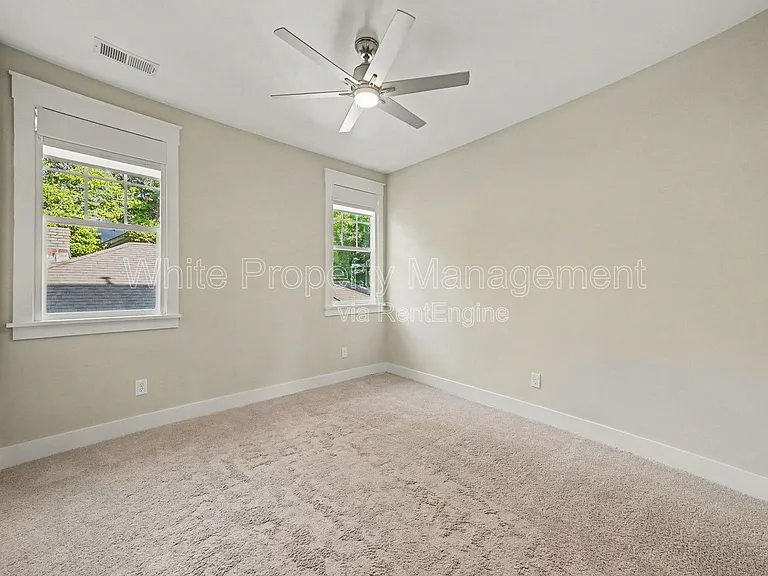 1919 Hamorton Pl — Photo 19