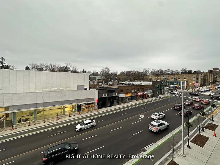 2020 Bathurst St #320 — Photo 5