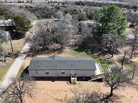3rd image of 425 Norma Rd