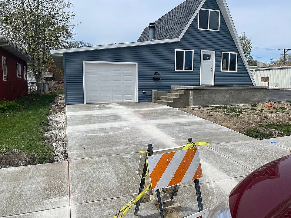 1st image of 306 N Sterling St