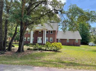 1466 Woodland Dr, Kingstree, SC 29556