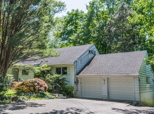 62 Cedarcliffe Dr, Wayne, NJ 07470