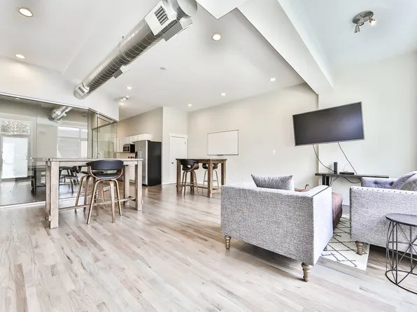 517 N Racine Ave Ste 1, Chicago, IL 60642