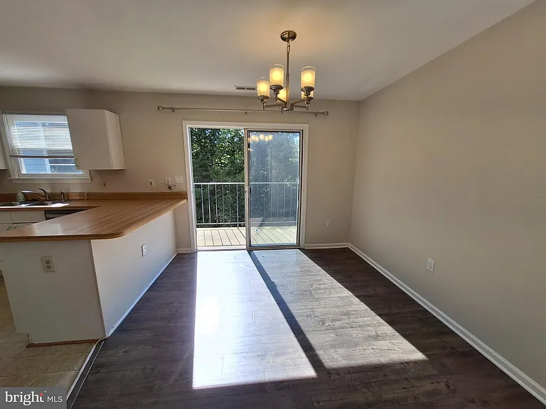 21 Stonewall Ct — Photo 11