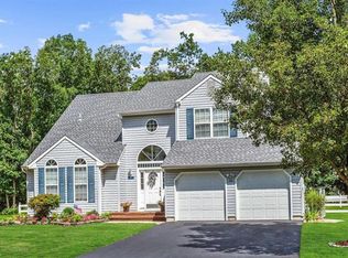 370 Grande River Blvd, Toms River, NJ 08755