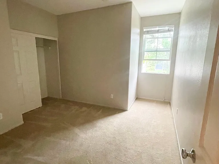 27237 Riverview Ln — Photo 6