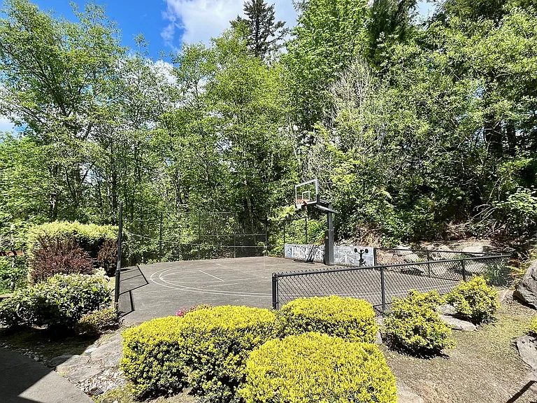 1130 Lancaster Way SE — Photo 37