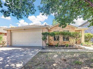 2120 Shawnee Trl, Justin, TX 76247