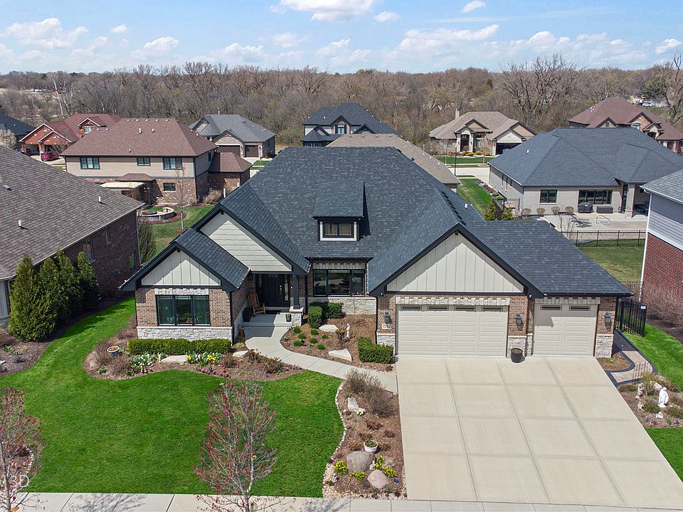 1st image of 11916 Heinecke Dr