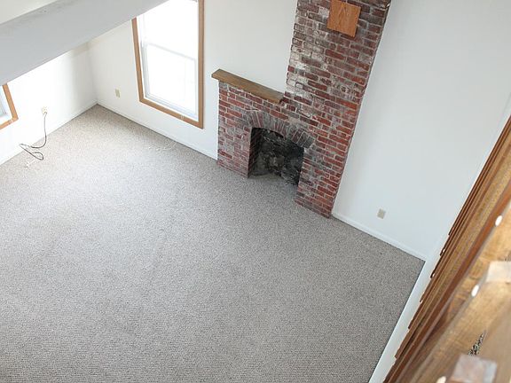 5th image of 432 Myrtle St Floor 2