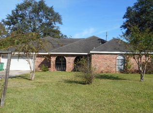 100 Cardinal Dr, Lumberton, TX 77657