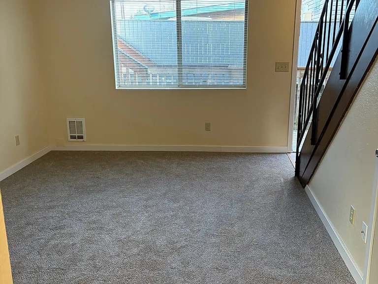 3922 Rucker Ave #6 — Photo 5