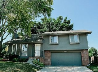 16726 Pierce Cir, Omaha, NE 68130