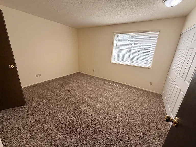Winding Hills Apartments — Photo 81