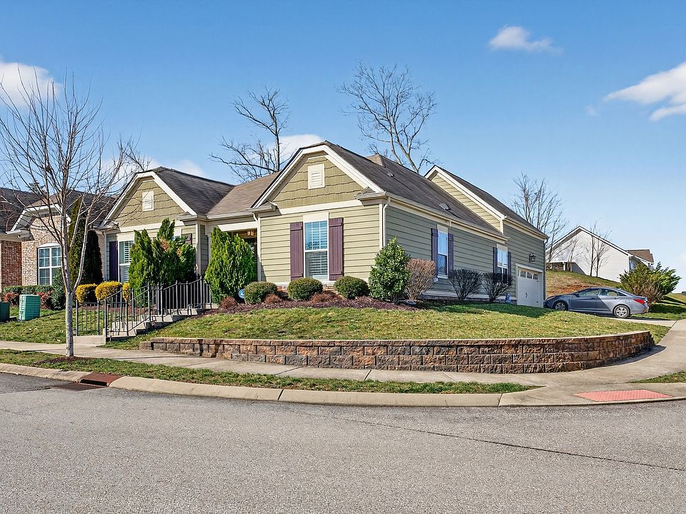 1st image of 2633 Conti Dr
