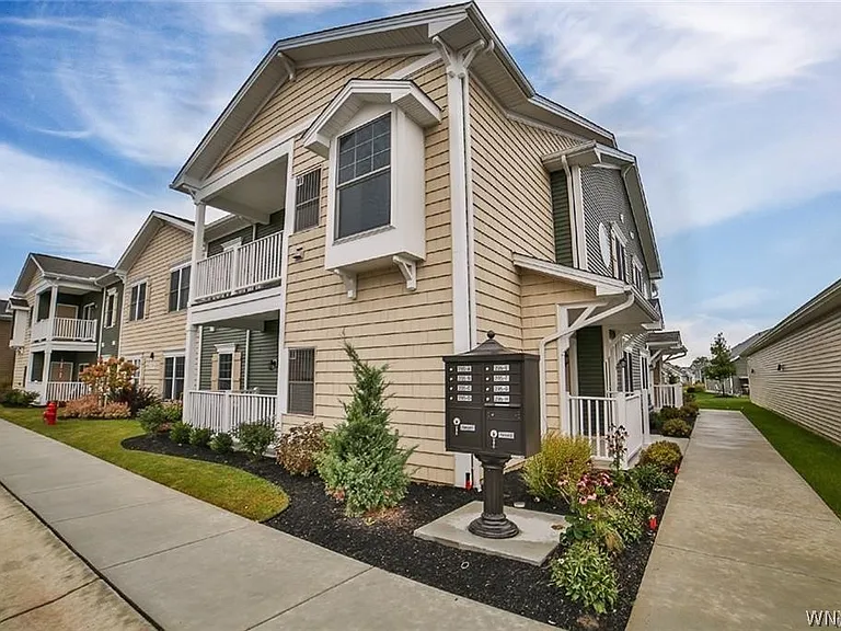 275 Northill Dr #D — Photo 2