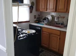 21604 115th Ct, Cambria Heights, NY 11411