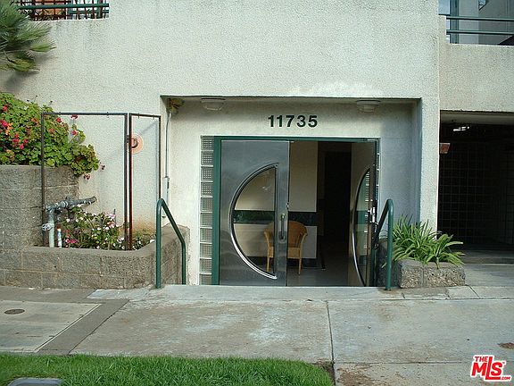 2nd image of 11735 Dorothy St APT 301