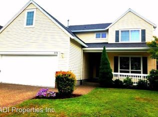 2174 NE 13th Ave, Hillsboro, OR