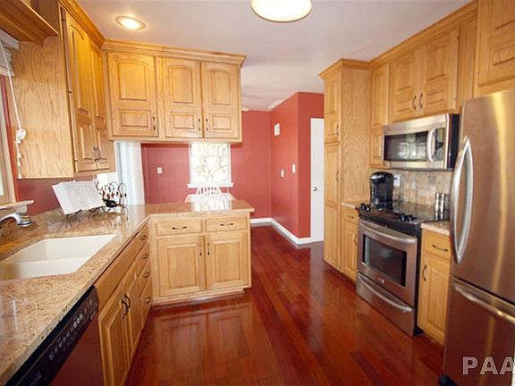2nd image of 3915 N Keenland Ave