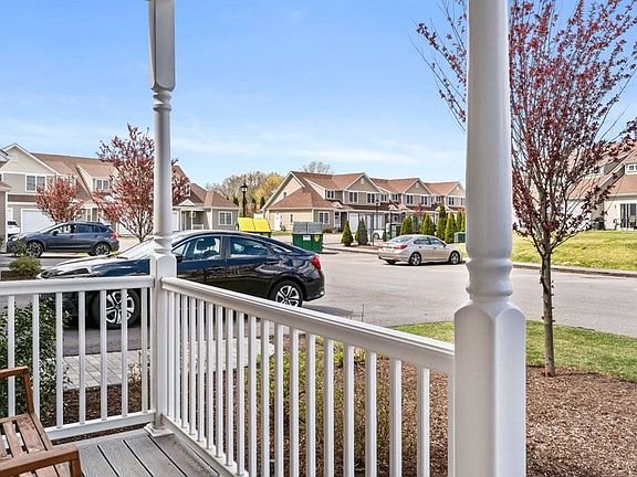 4th image of 70 Endicott St #1206