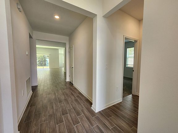 3rd image of 6278 Lakepine St