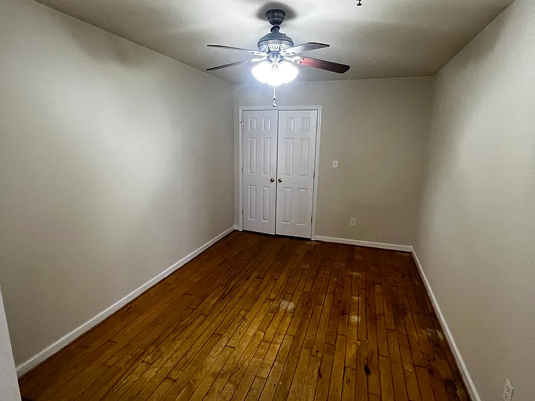 803 W Broad St #1 — Photo 7