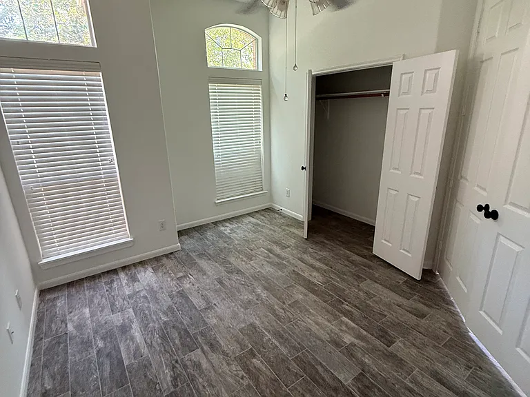 10522 Eagle Fork Ct — Photo 14