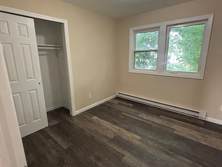 1121 Woodcrest Ave #B — Photo 10