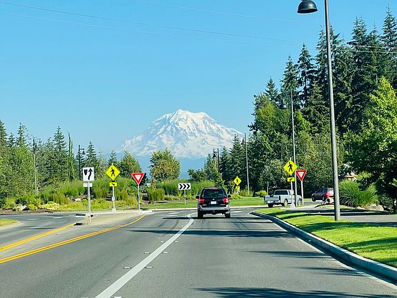 3rd image of 15061 Tyee Dr
