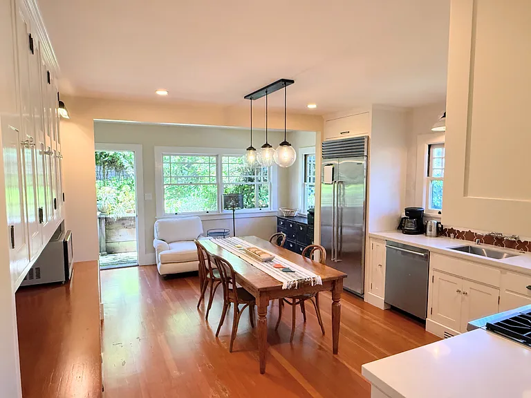 61 Girard Ave — Photo 4