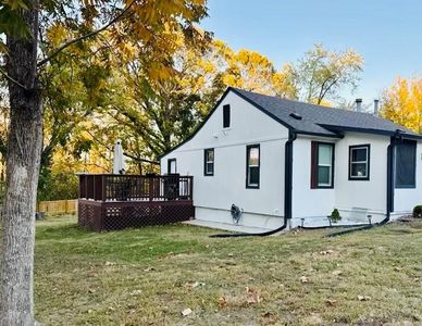 704 E Hayward Ave, Independence, MO, 64050