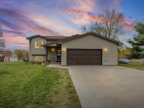 5602 285th Ave NW, Isanti, MN 55040