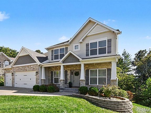 4th image of 904 Old Nicholas Ct