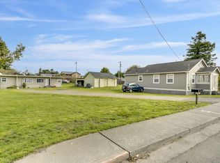 1802 11th St, Arcata, CA 95521