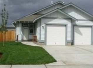 819 NE Larch Ave, Redmond, OR 97756