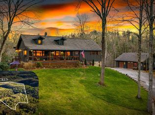 178 Arp Rd, Mineral Bluff, GA 30559