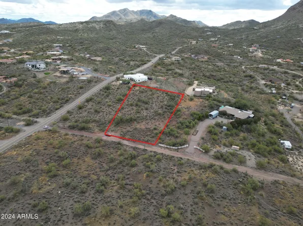 2XXX W Sunset Drive #26, New River, AZ 85087