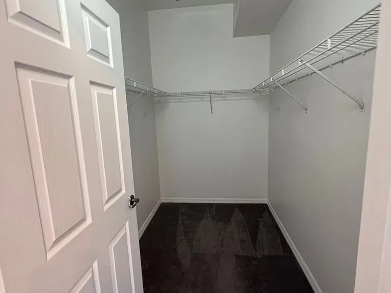 940 Spring Park St #12 — Photo 15