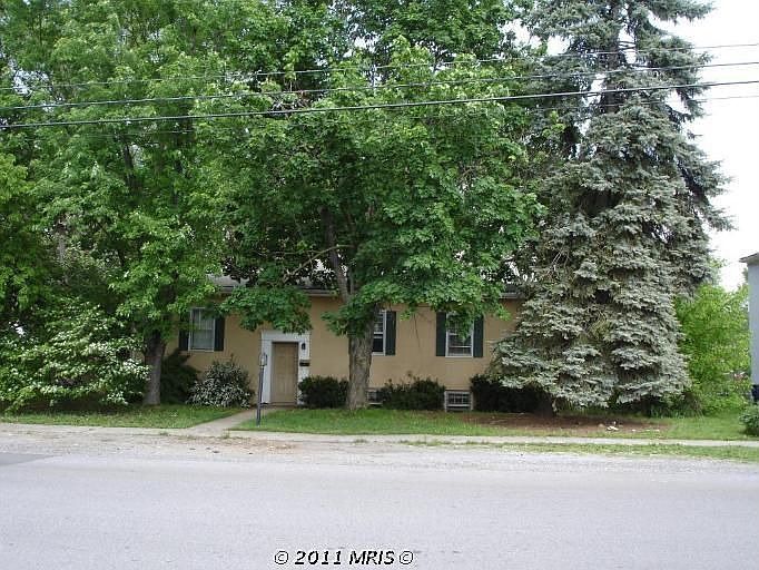 2nd image of 509 Warren Ave