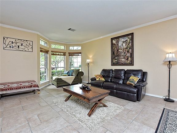 5th image of 1104 Blackbird Ct