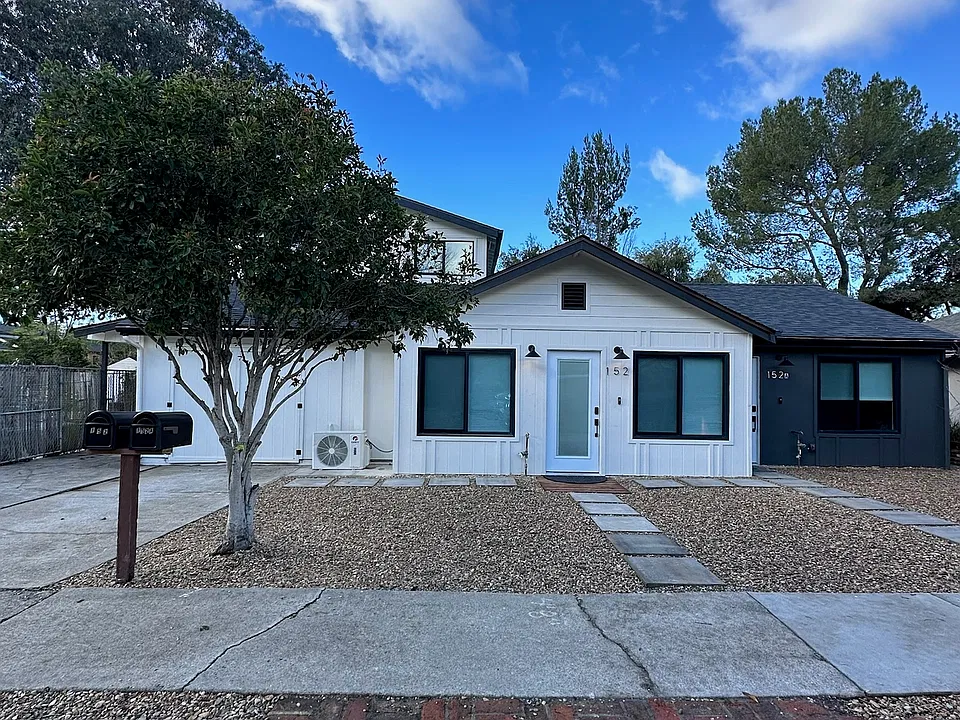 152A Cuesta Dr
