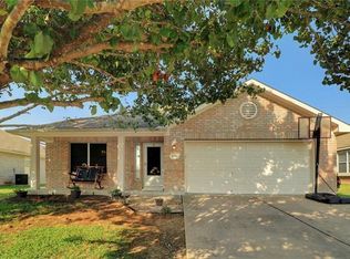 1207 Ridgewood Dr, Leander, TX 78641